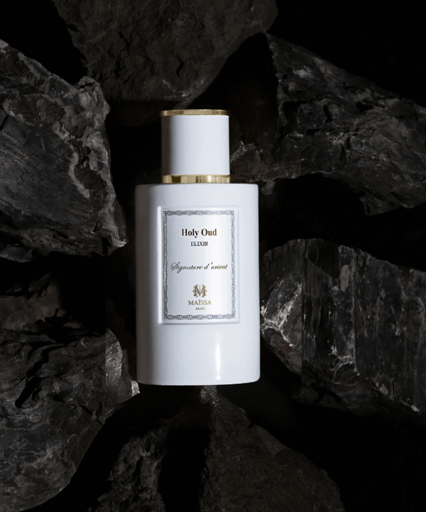 Luxurious Holy Oud by Maïssa Perfume – Luxury Oud Fragrance, a men’s scent by Maison Maïssa, evokes elegant oriental woody notes. the5thscent