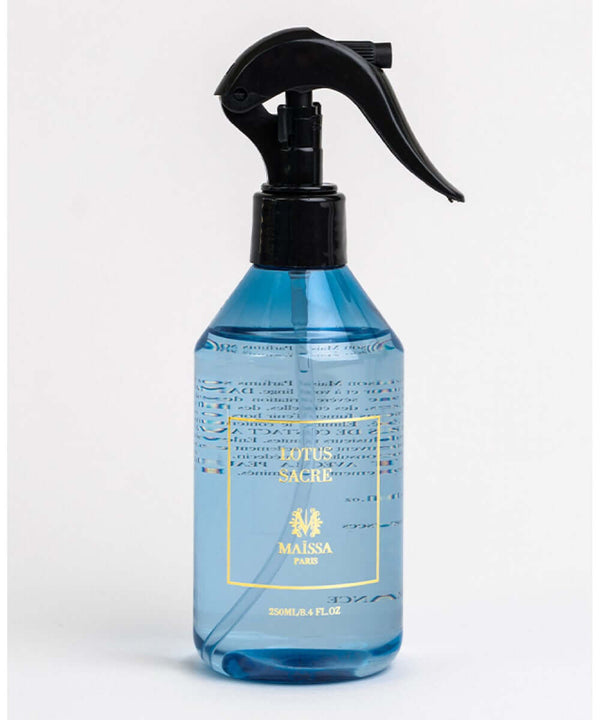 Luxurious Maison Maïssa LINEN & HOME FRAGRANCES LOTUS SACRE; elegant floral scent by the5thscent, Paris, in a stylish bottle.