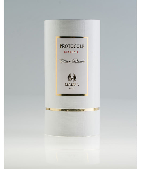 Luxurious PROTOCOLE elixir by Maison Maïssa, blending spicy herbaceous notes with intoxicating Bulgarian rose, highlighted by the5thscent.
