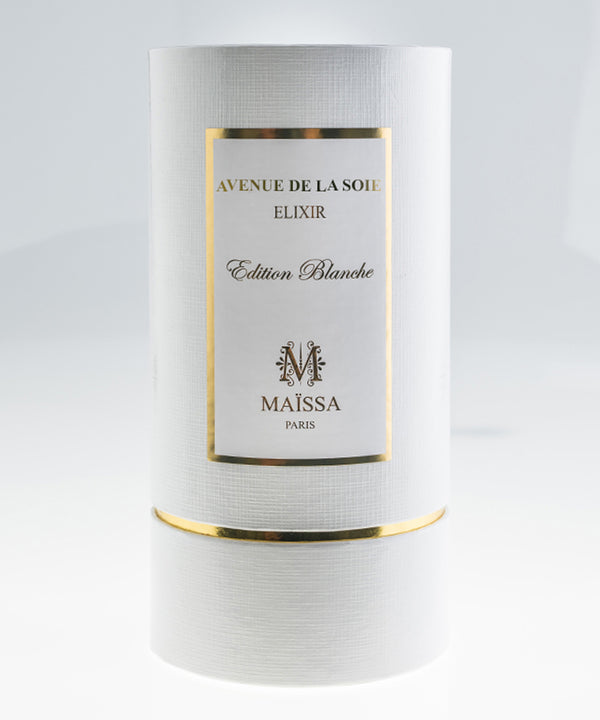 Luxurious ROUTE DE LA SOIE perfume by Maison Maïssa, featuring an elegant blend of bergamot and patchouli, available at the5thscent.