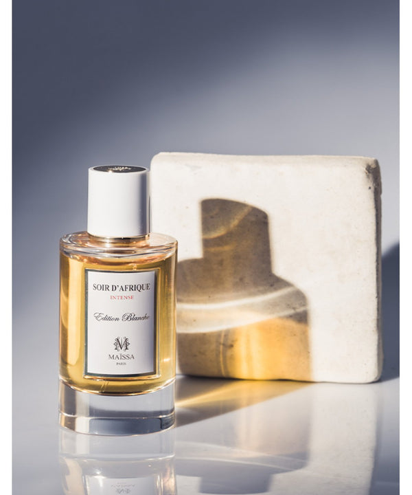 Luxurious bottle of SOIR DE AFRIQUE by Maison Maïssa, an exclusive unisex fragrance for the5thscent, featuring floral and spicy notes.
