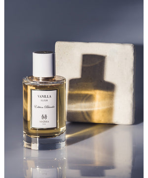 Luxurious VANILLA by Maison Maïssa, a floral and woody fragrance, elegantly presented by the5thscent. Unisex and exclusive aroma.