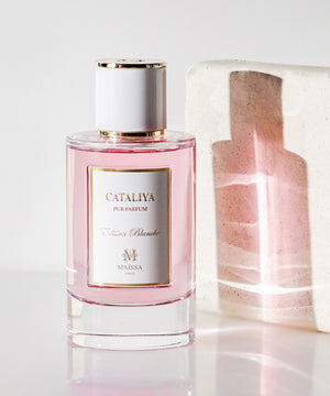 Luxurious CATALIYA perfume by Maison Maïssa, exuding an elegant amber scent, showcased by the5thscent, perfect for exclusive occasions.