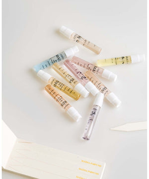 Luxurious KIT ECHANTILLON N2 by Maison Maïssa, featuring elegant unisex fragrances including Ambre Fatal and Jasmin Mystérieux, from the5thscent.