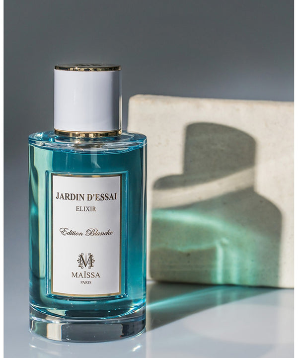 Luxurious Maison Maïssa JARDIN DESSAI (200ml) fragrance bottle, exclusive to the5thscent, with an elegant floral-woody scent.