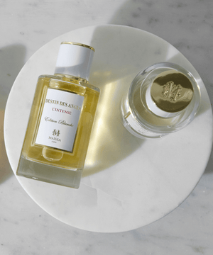 Luxurious Destin Des Anges by Maison Maïssa, an oriental gourmand masterpiece featured by the5thscent, exuding elegance and exclusivity.