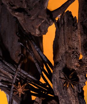 Alt Tag: OUD BOURBON by Maison Maïssa captures an oriental, woody essence with anise and vanilla. Available at the5thscent boutique.