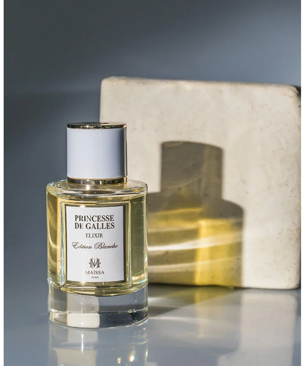 Princesse de Galles Elixir Edition Blanche perfume bottle by Maïssa Paris with gold accents
